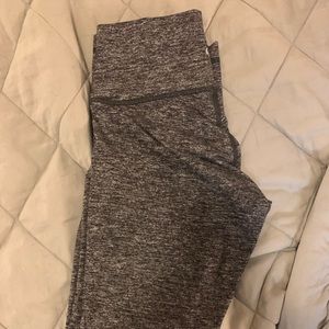 Lululemon Wunder Under hi-rise size 6 gray
